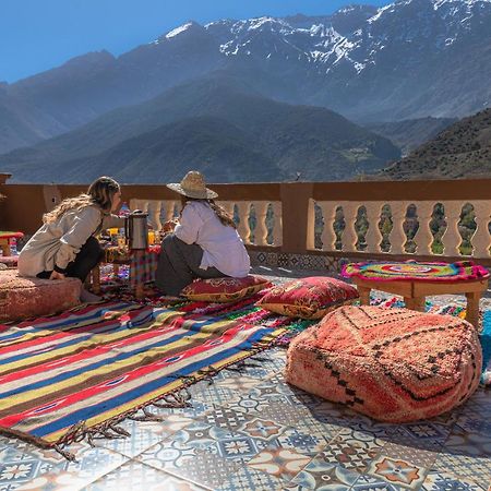 Amazigh Family Riad イムリル エクステリア 写真