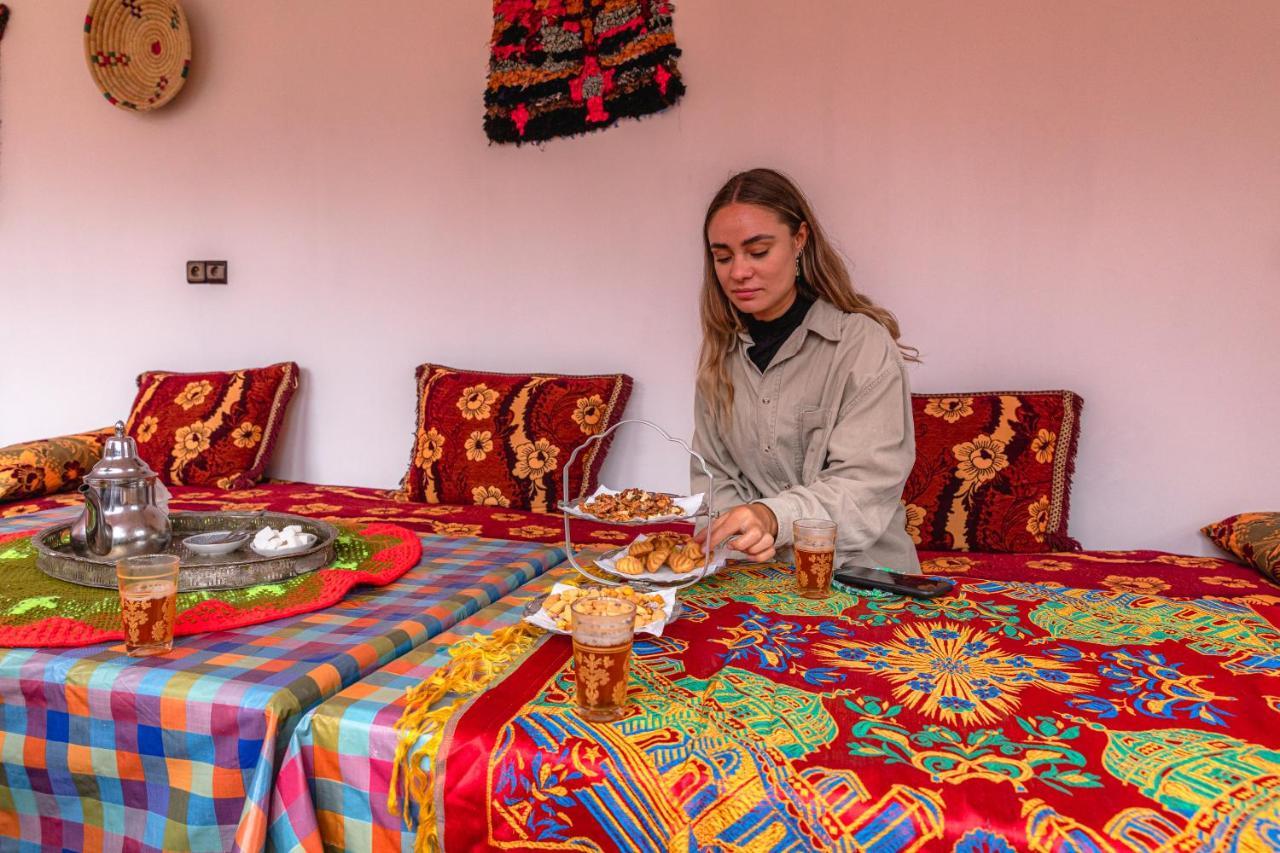 Amazigh Family Riad イムリル エクステリア 写真