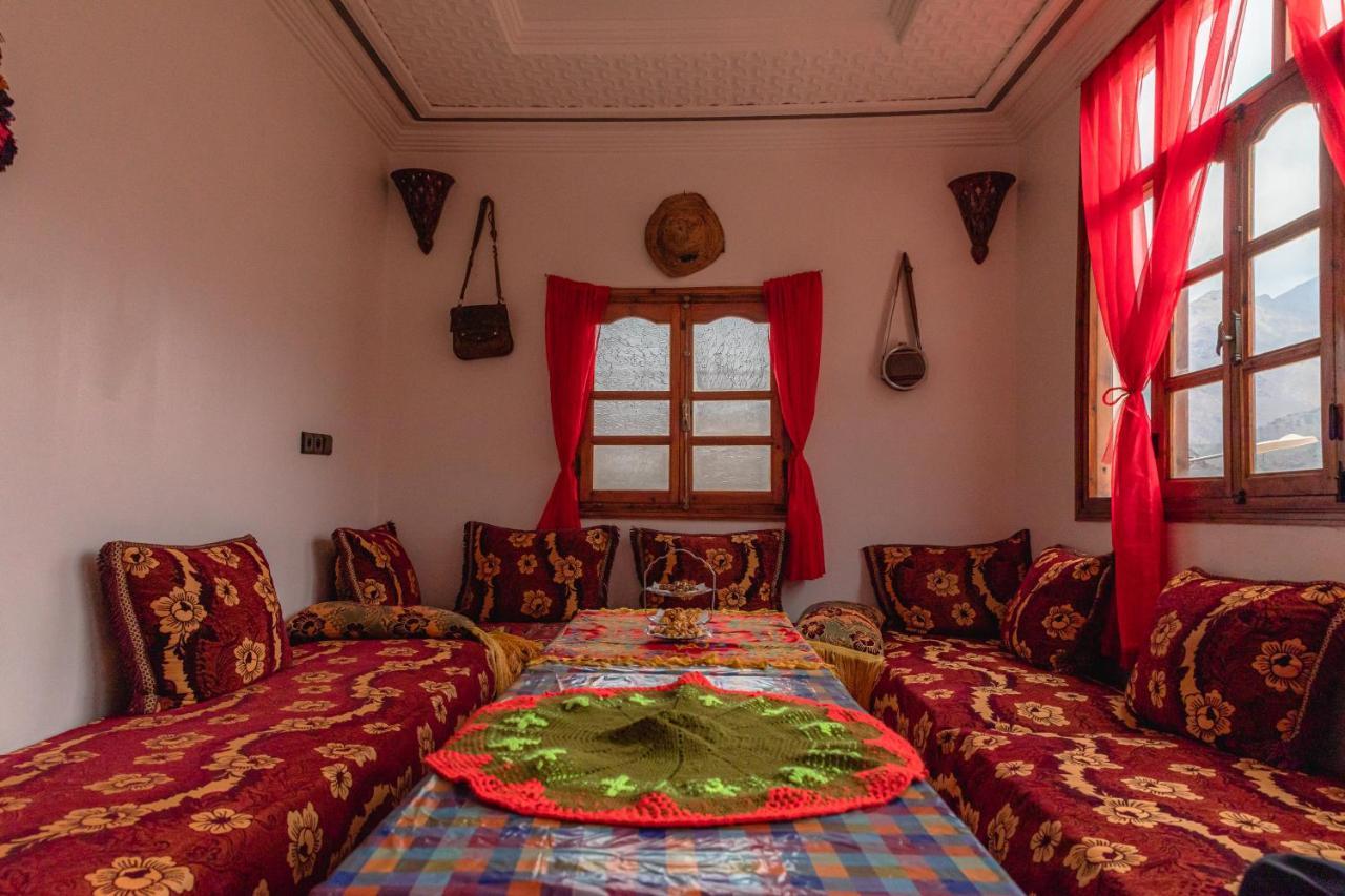 Amazigh Family Riad イムリル エクステリア 写真
