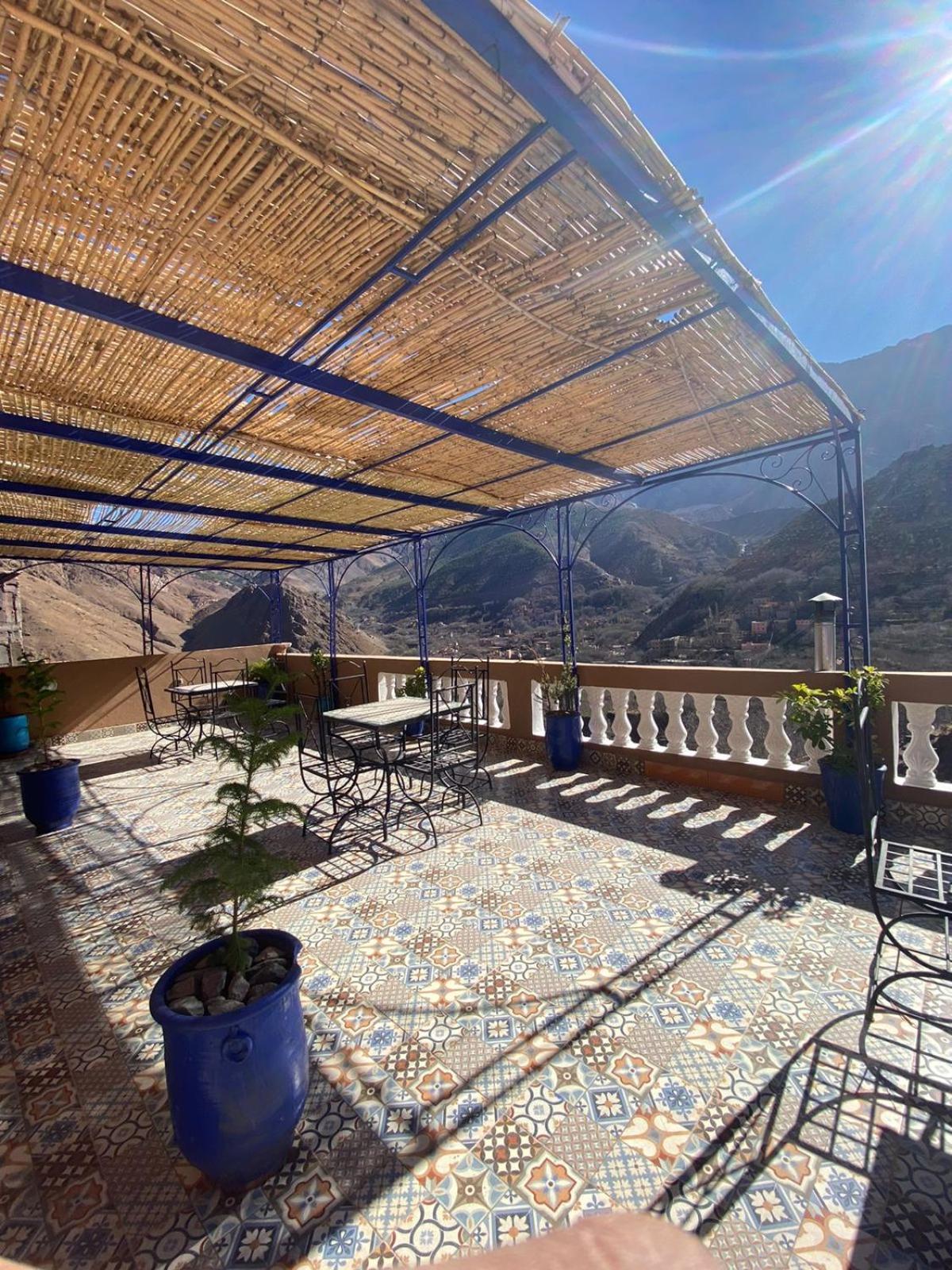 Amazigh Family Riad イムリル エクステリア 写真