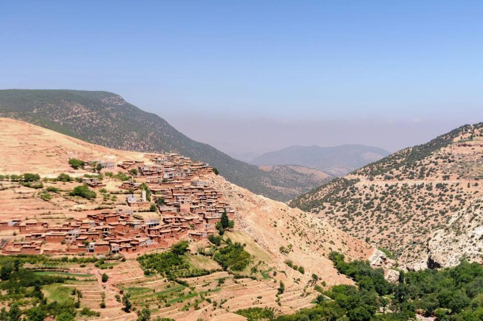 Amazigh Family Riad イムリル エクステリア 写真