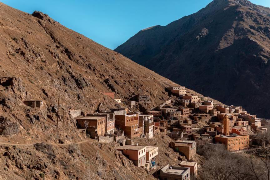 Amazigh Family Riad イムリル エクステリア 写真